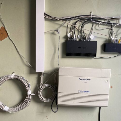 Кабель менеджмент в небольшой серверной